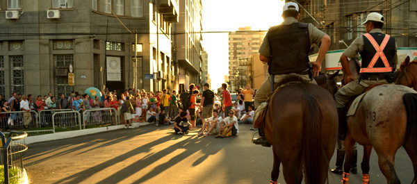 O BLOCO ESTÁ NA RUA